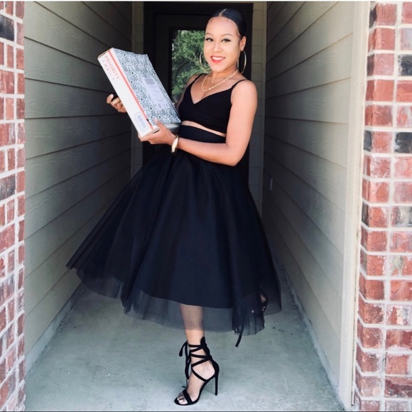 Meet your Posher, Vanessa - Picture 2 of 3